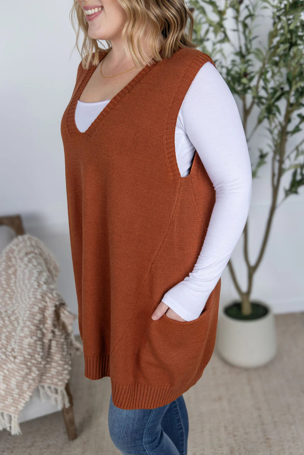 Tunic Sweater Vest - Rust