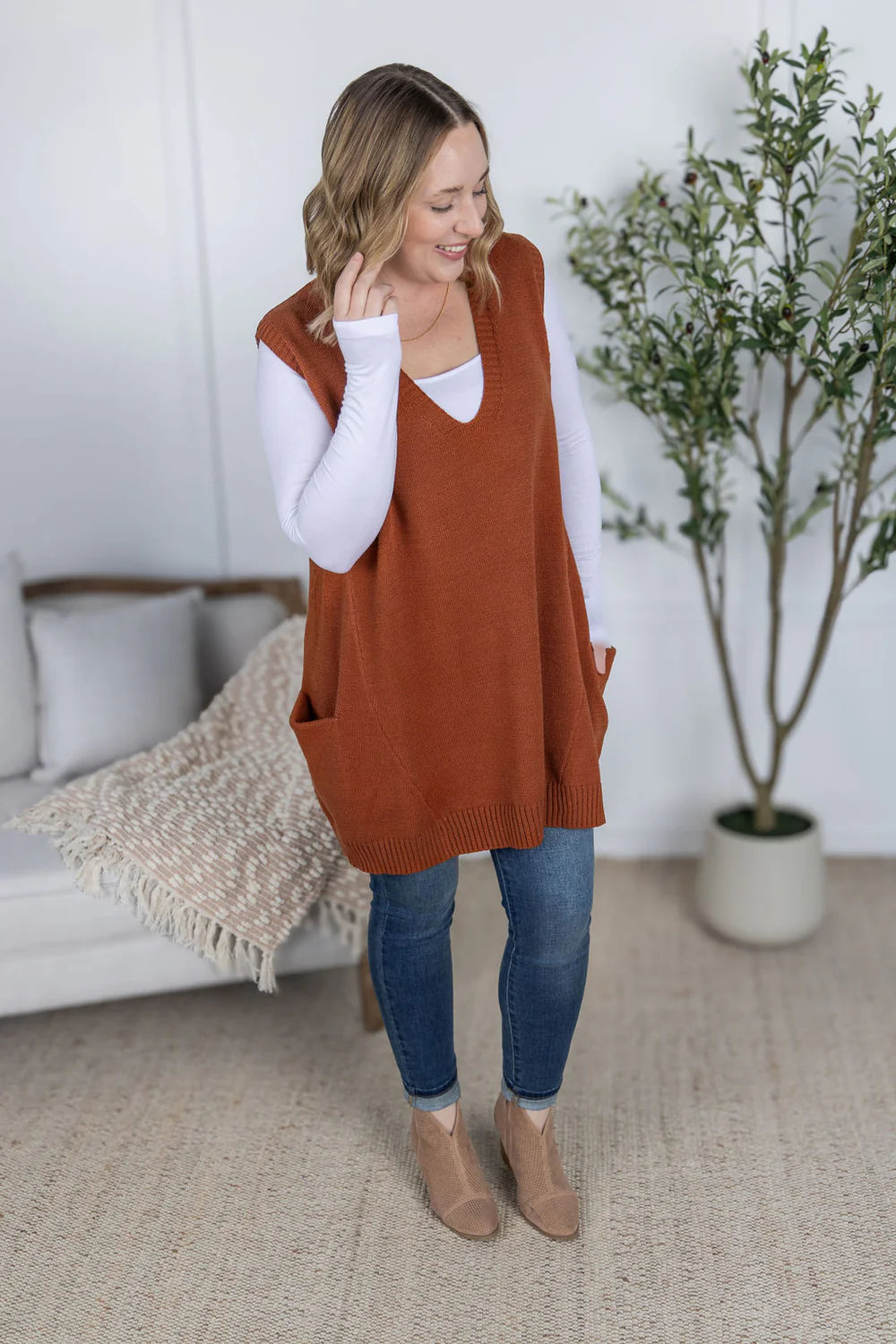 Tunic Sweater Vest - Rust