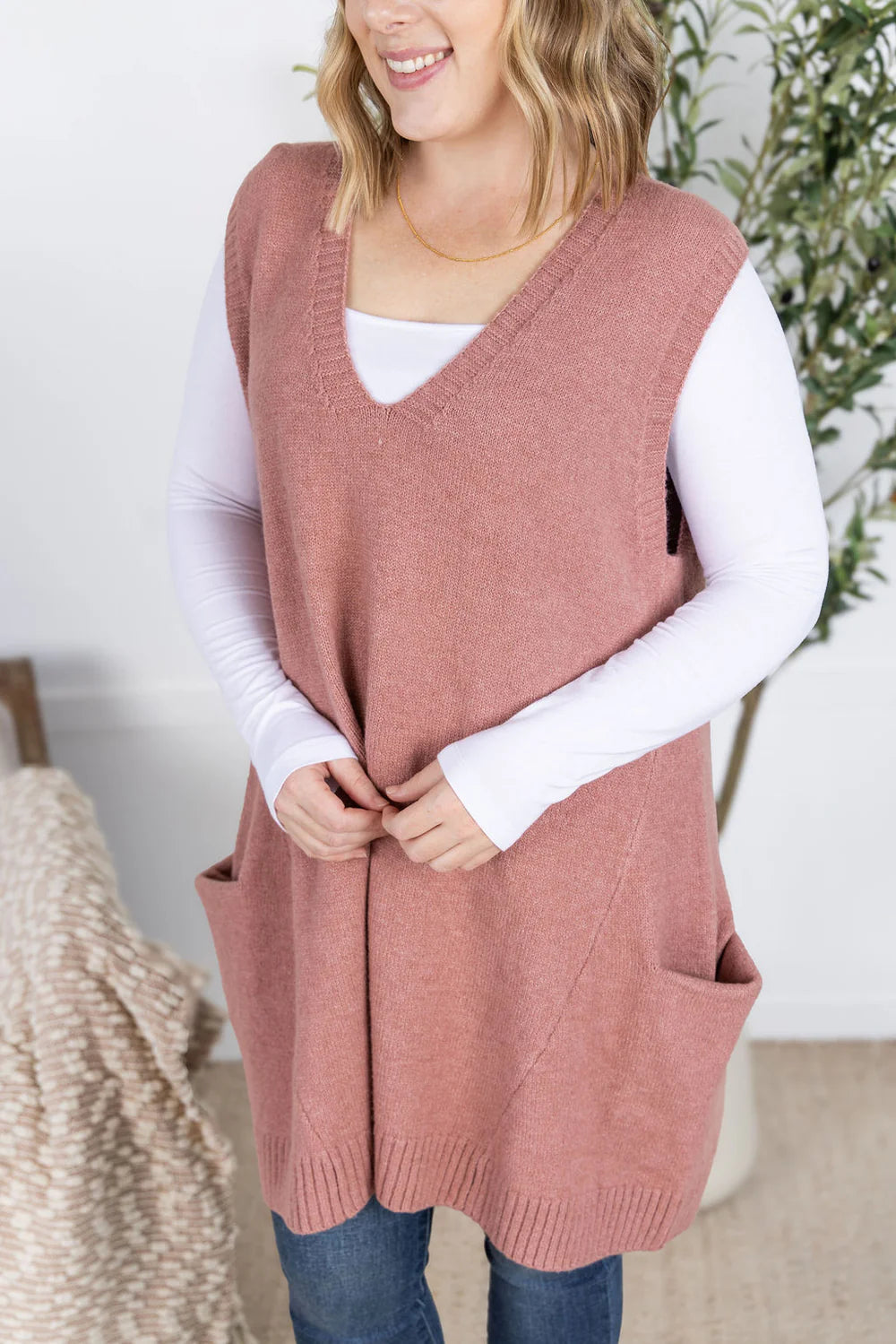 Tunic Sweater Vest - Rose