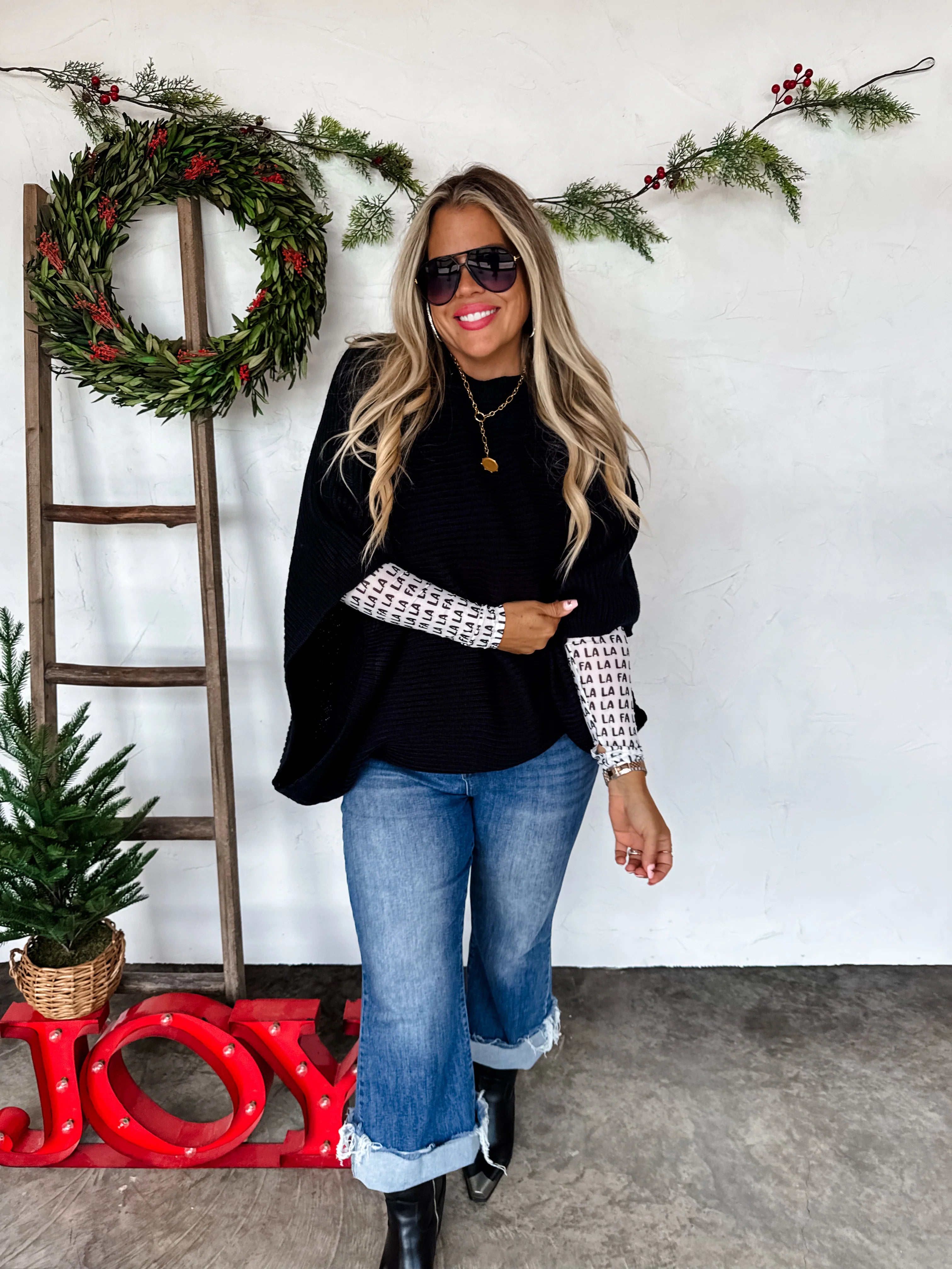 PREORDER- CHRISTMAS MEG PULLOVER PONCHO