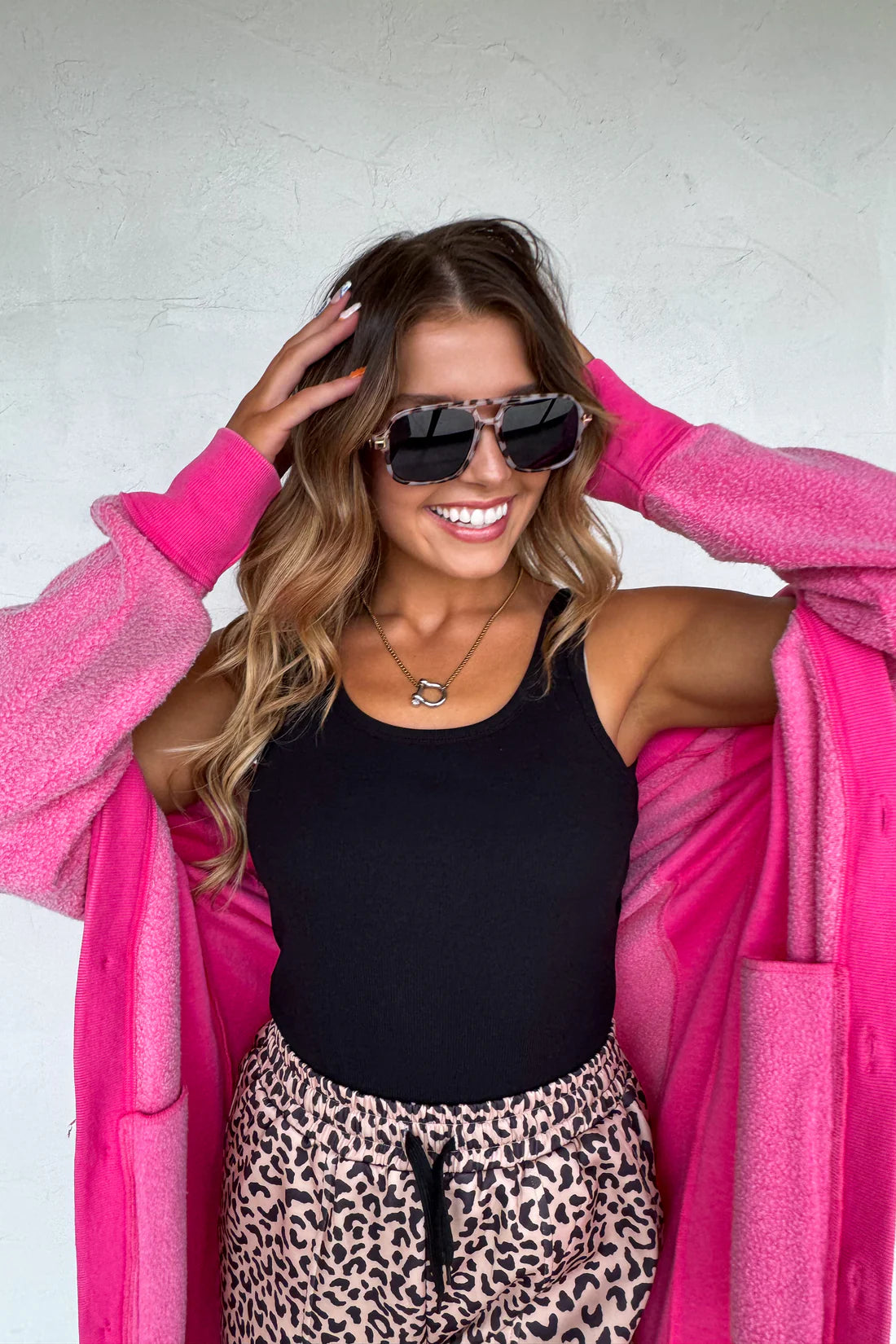 Desi Sweatshirt Cardigan in Pink