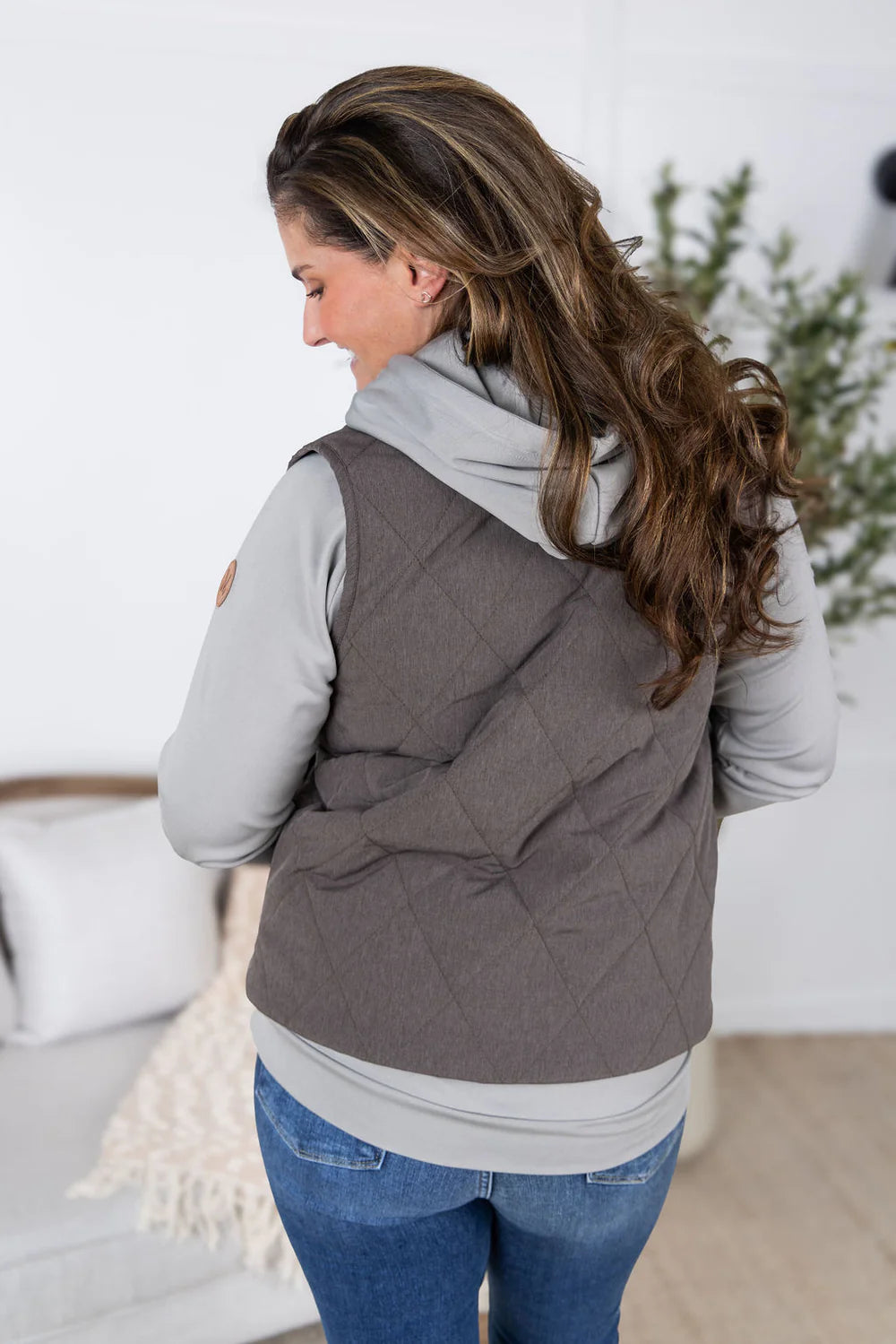 Remy Zip Up Vest - Charcoal