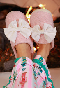 PREORDER-Cozy Bow Slippers- Pink/White (Closing orders on Friday 9/19 @ 8 PM CST)