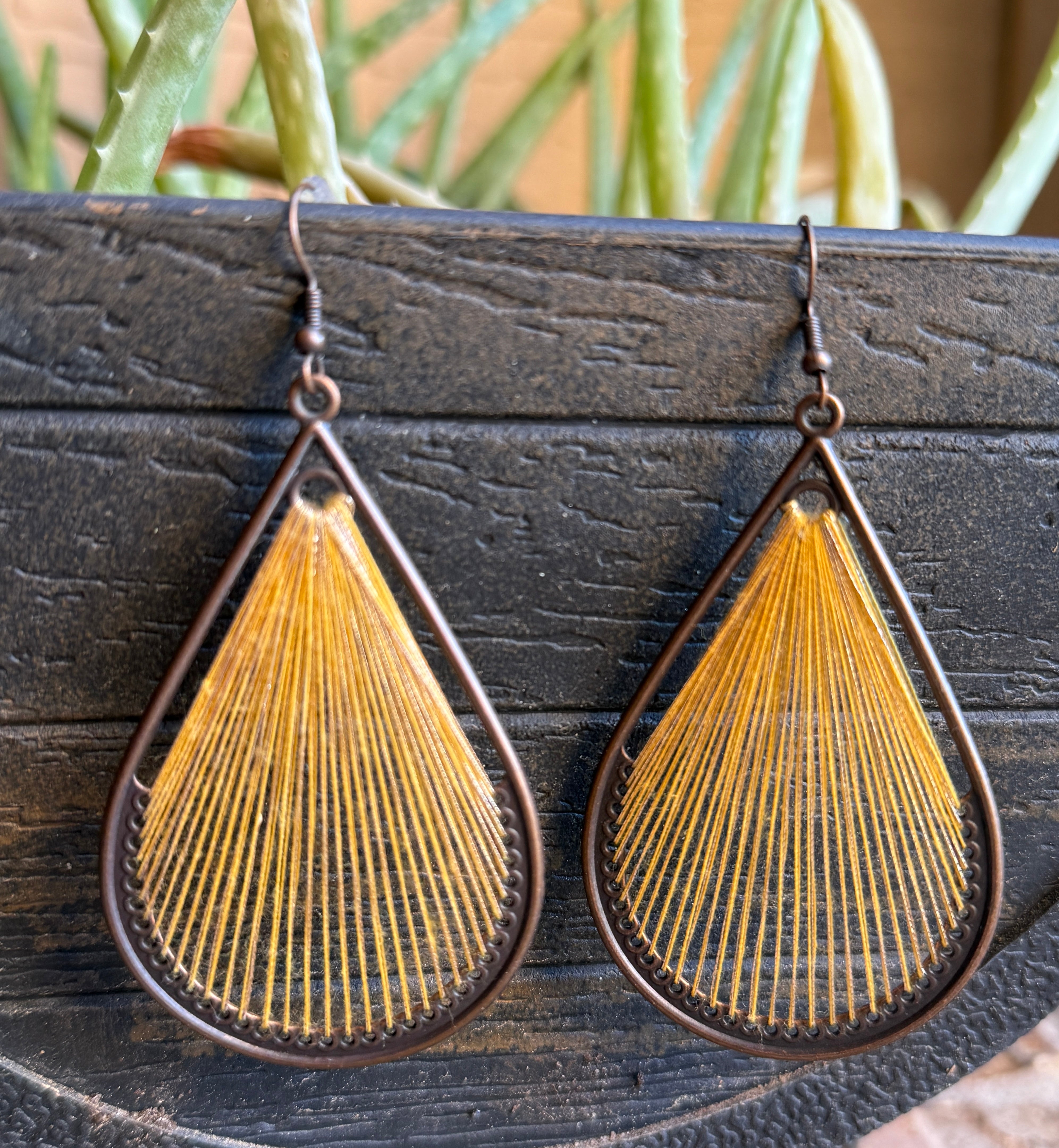 Mia Drop Earrings