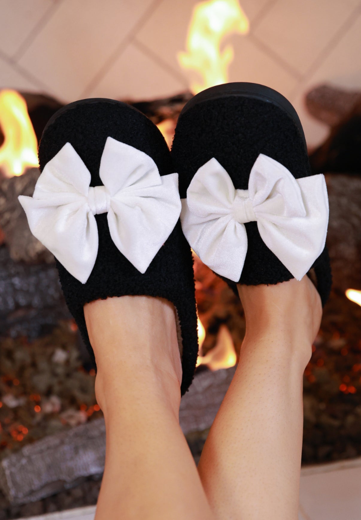PREORDER-Cozy Bow Slippers- Black/White (Closing orders on Friday 9/19 @ 8 PM CST)