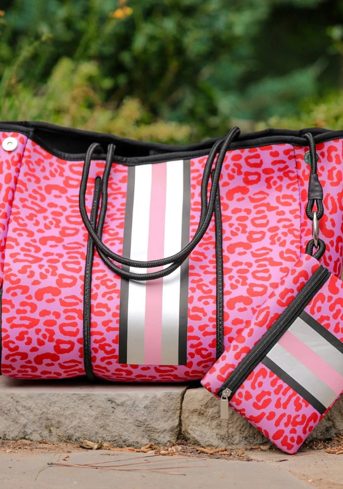 Feeling Sassy Neoprene Tote Bags with Clutch