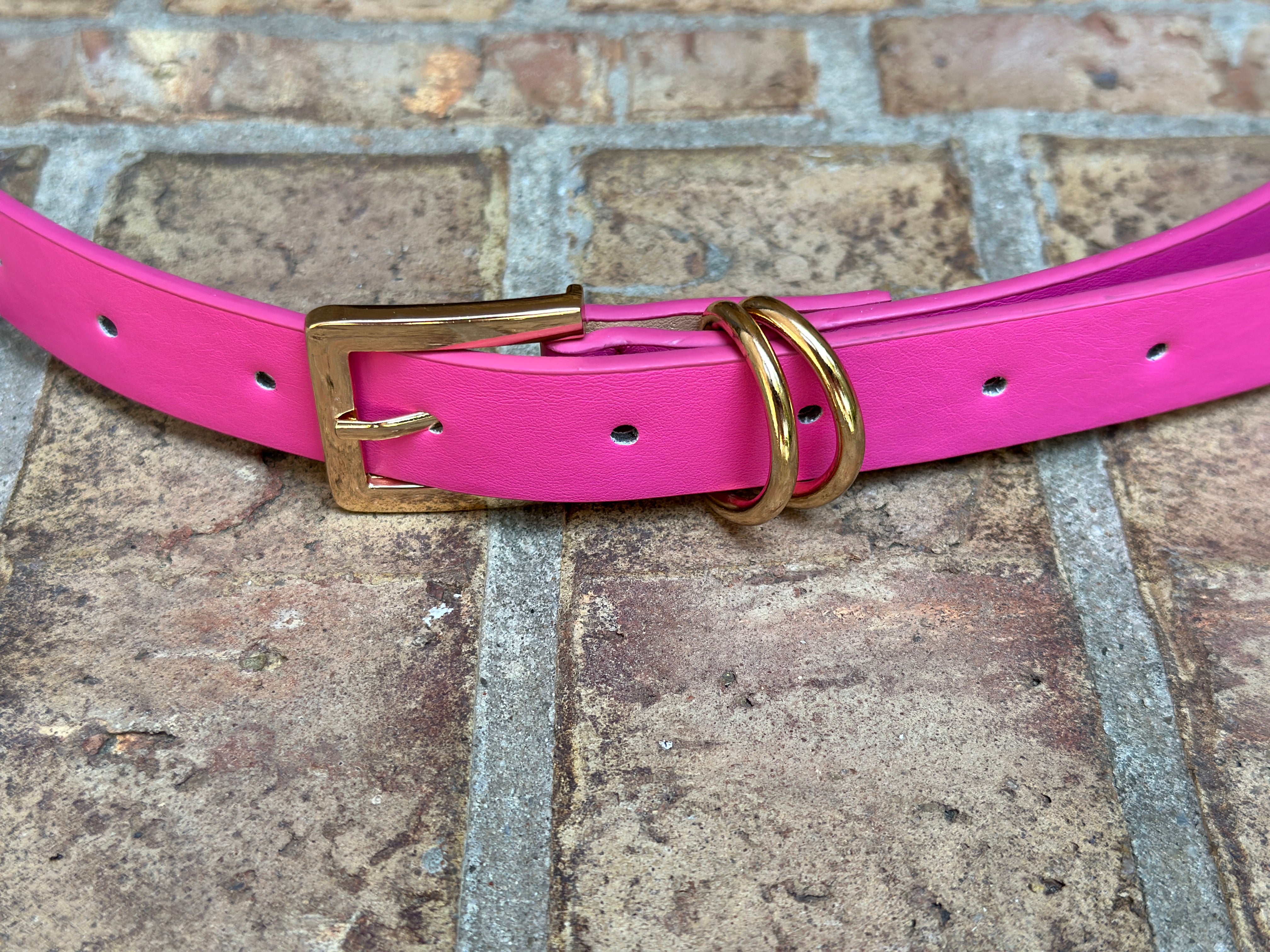 Devan Belt in Pink