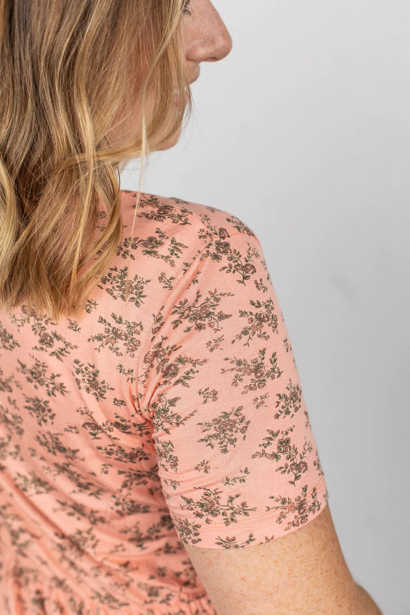 Sarah Ruffle Top - Peach Floral – Curvy Birdy Boutique